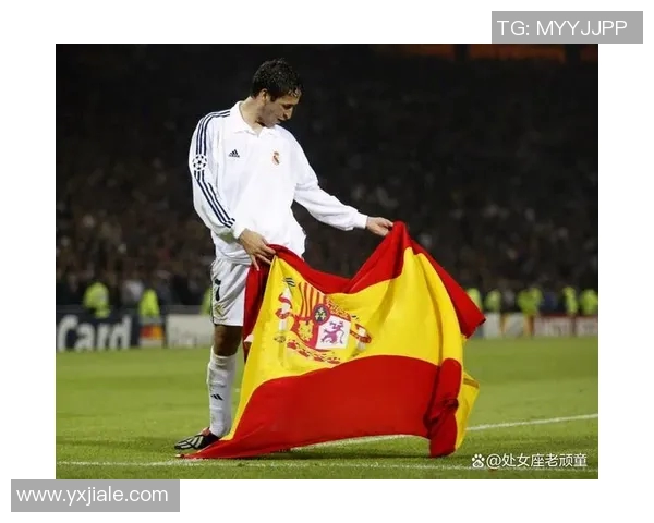 利沃夫斯基再度蝉联德甲最佳射手,实力依旧不可动摇 利沃夫斯基再度蝉联德甲最佳射手,实力依旧不可动摇