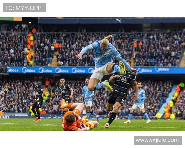 英超球队利物浦主场击败曼城，继续领跑积分榜，卫冕冠军雄心昂扬