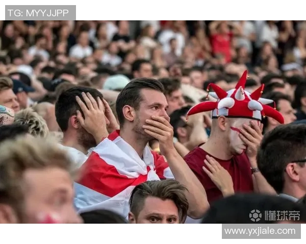 英格兰队对阵荷兰队,引发球迷热议 英格兰队对阵荷兰队,引发球迷热议