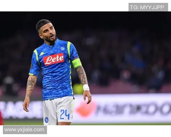 塞维利亚签下意大利国脚因西涅，加强防线实力