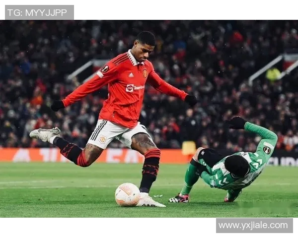 塞维利亚主场大胜,豪取联赛三连胜 塞维利亚主场大胜,豪取联赛三连胜